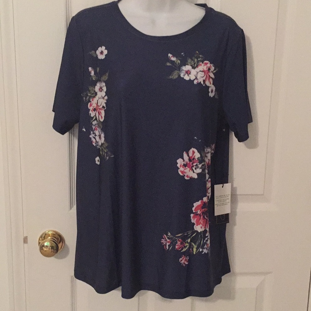 NWOT DG2 Diane Gilman Top